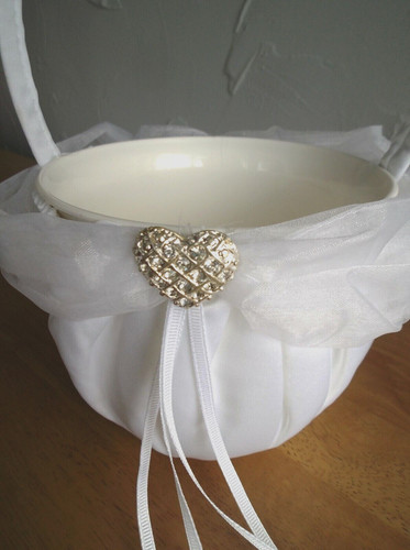Bridesmaid basket petal flower - basket,