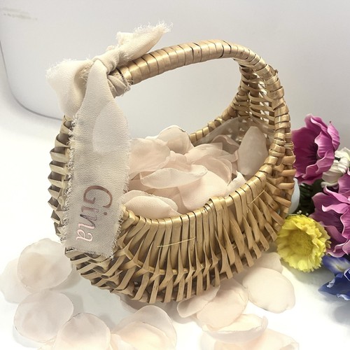 Flower girl basket with - girl,